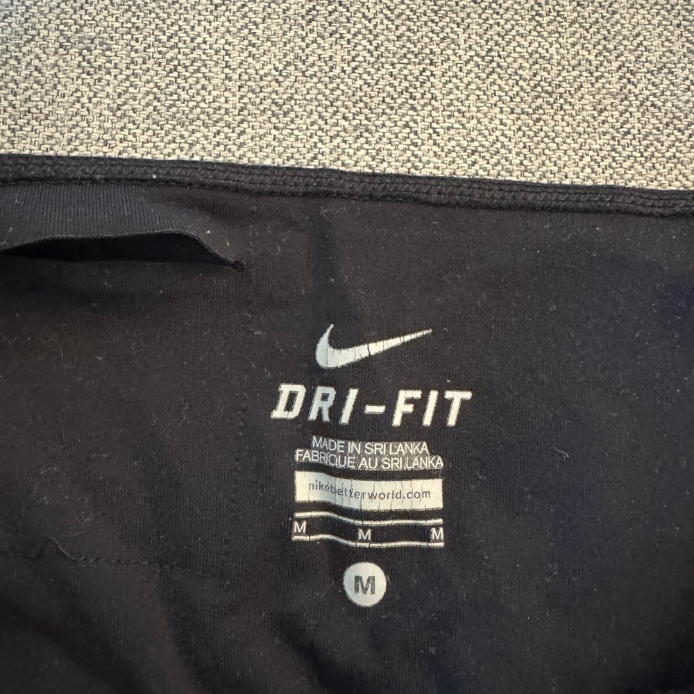 Nike dri-fit cropped leggings